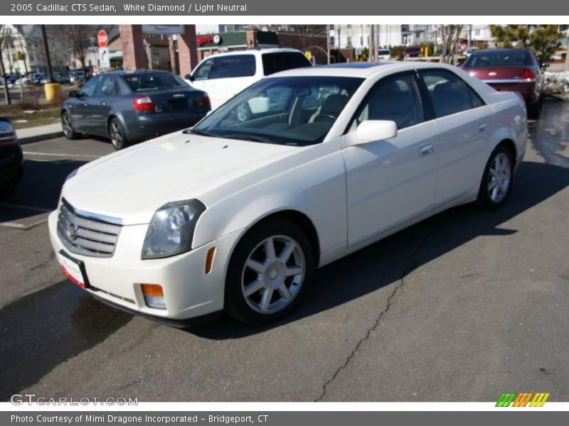 White Diamond / Light Neutral 2005 Cadillac CTS Sedan