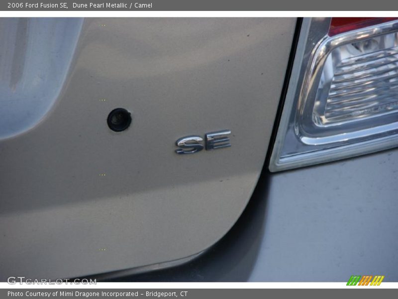 Dune Pearl Metallic / Camel 2006 Ford Fusion SE