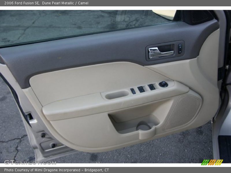 Dune Pearl Metallic / Camel 2006 Ford Fusion SE