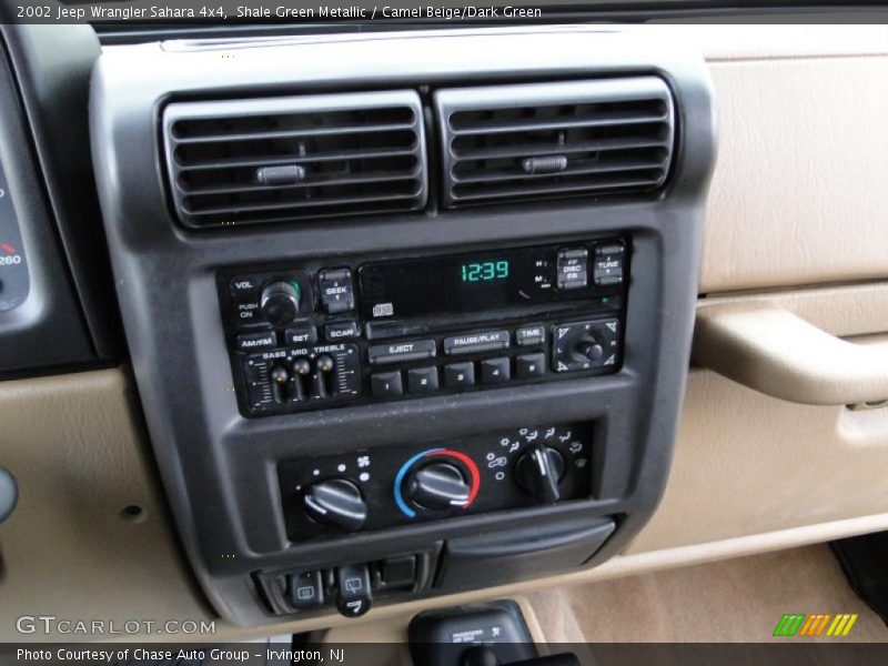 Shale Green Metallic / Camel Beige/Dark Green 2002 Jeep Wrangler Sahara 4x4