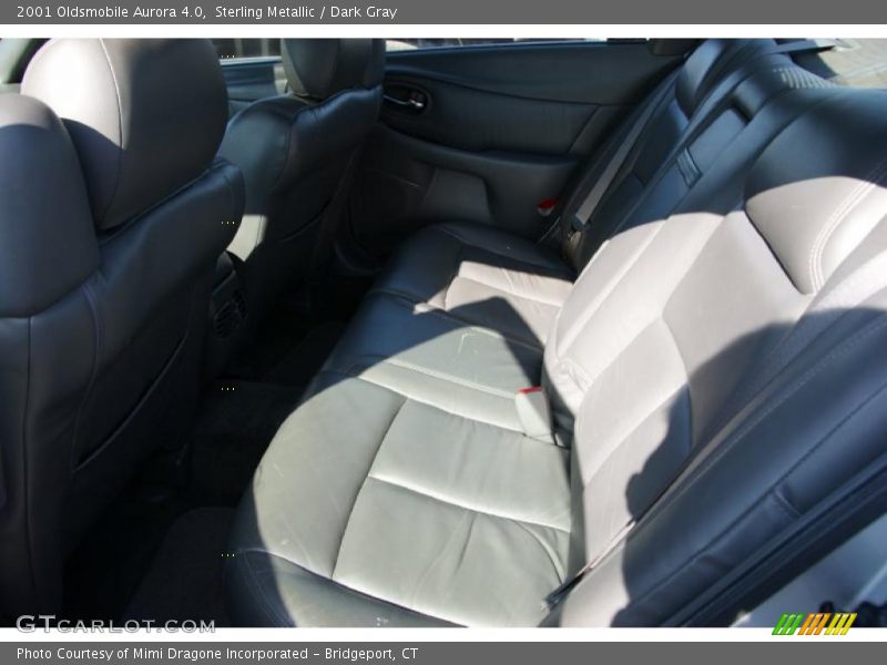 Sterling Metallic / Dark Gray 2001 Oldsmobile Aurora 4.0