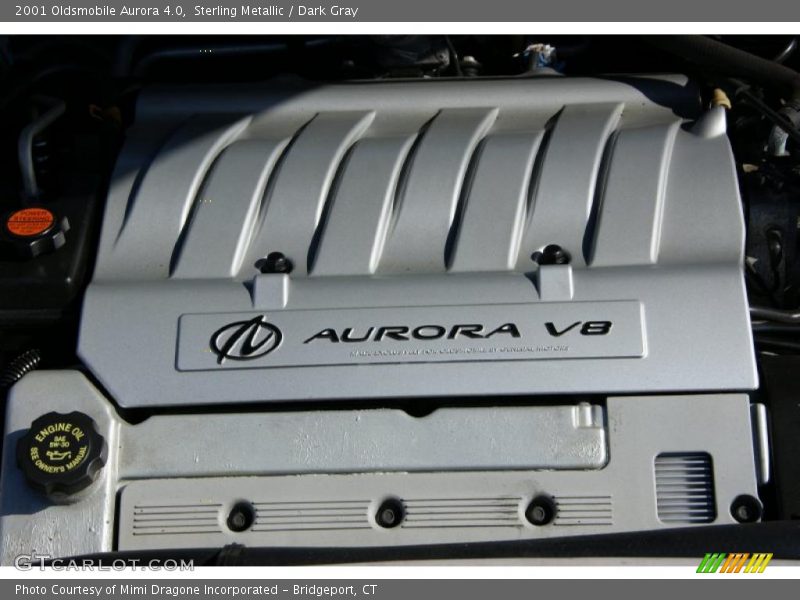 Sterling Metallic / Dark Gray 2001 Oldsmobile Aurora 4.0