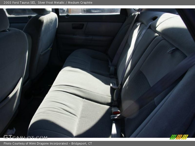 Silver Frost Metallic / Medium Graphite 2003 Ford Taurus SES