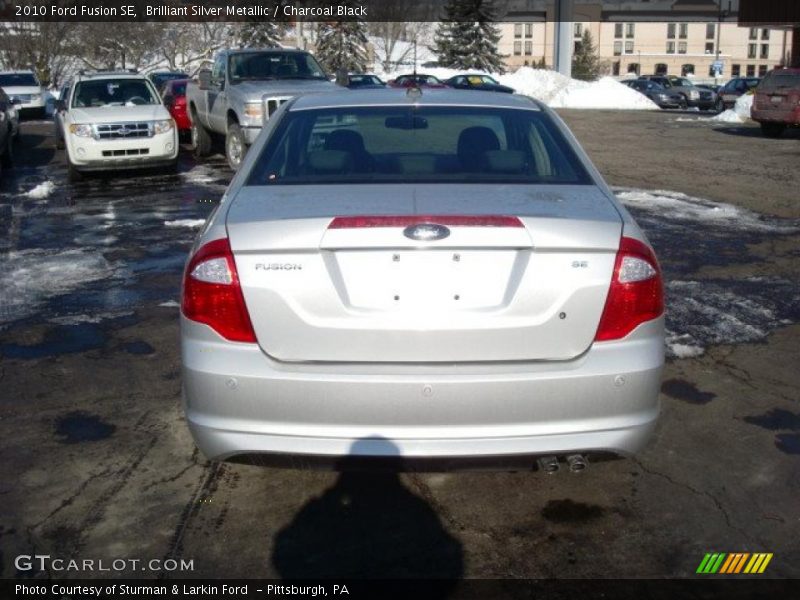 Brilliant Silver Metallic / Charcoal Black 2010 Ford Fusion SE