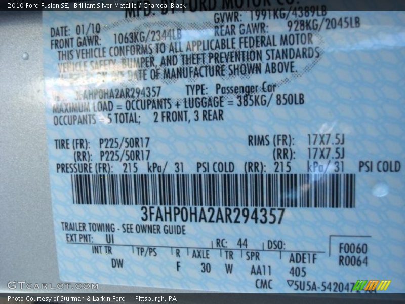 Brilliant Silver Metallic / Charcoal Black 2010 Ford Fusion SE