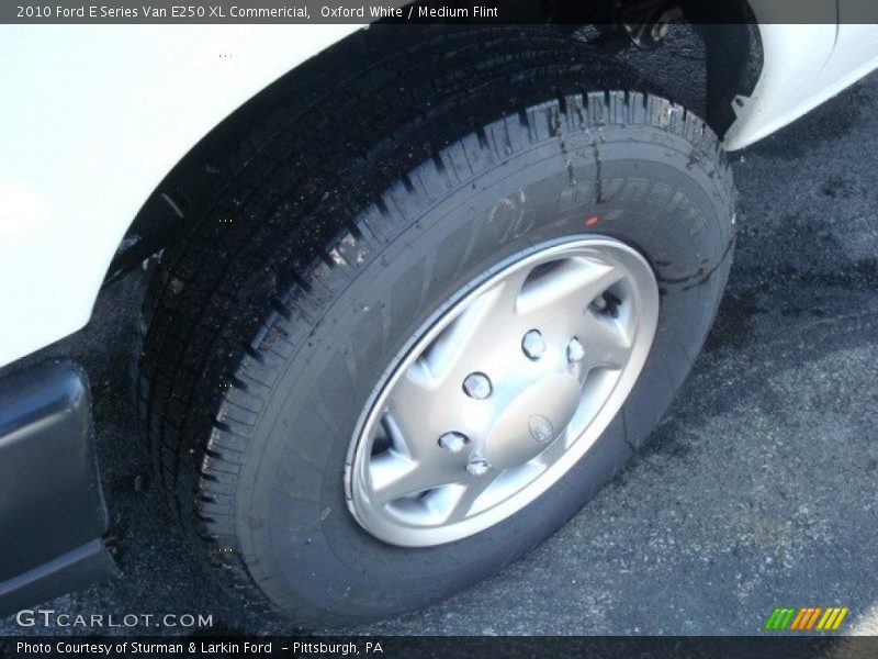 Oxford White / Medium Flint 2010 Ford E Series Van E250 XL Commericial
