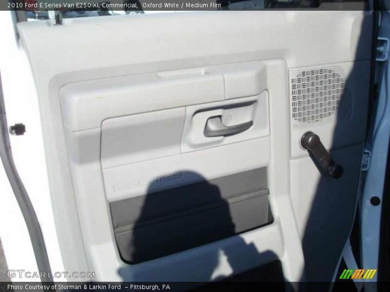 Oxford White / Medium Flint 2010 Ford E Series Van E250 XL Commericial