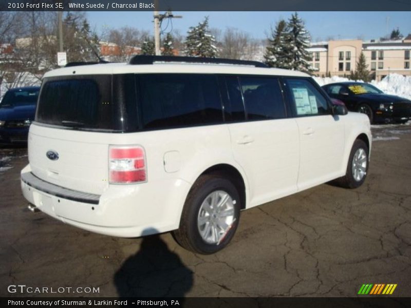 White Suede / Charcoal Black 2010 Ford Flex SE