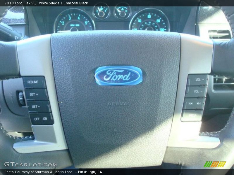White Suede / Charcoal Black 2010 Ford Flex SE