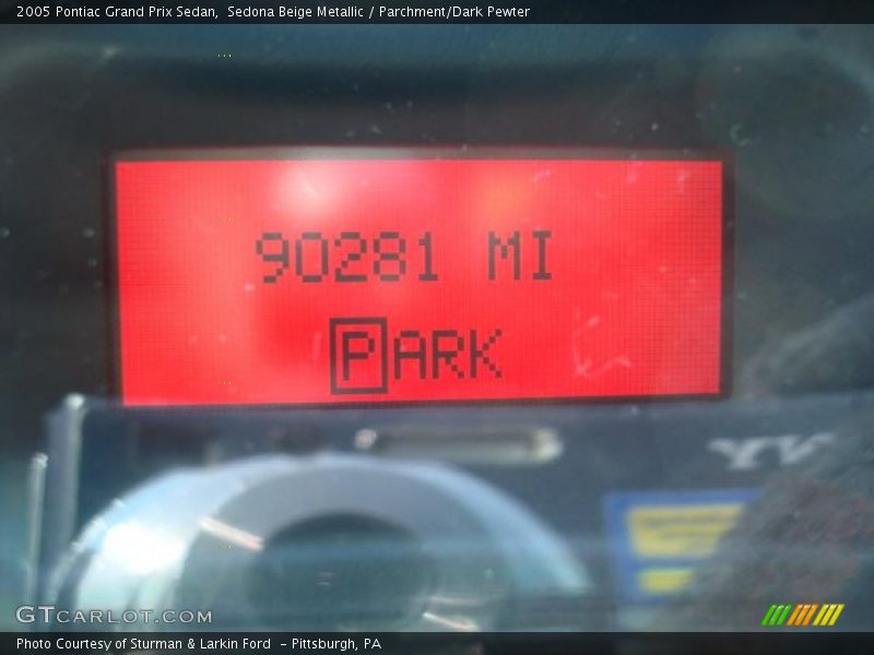 Sedona Beige Metallic / Parchment/Dark Pewter 2005 Pontiac Grand Prix Sedan
