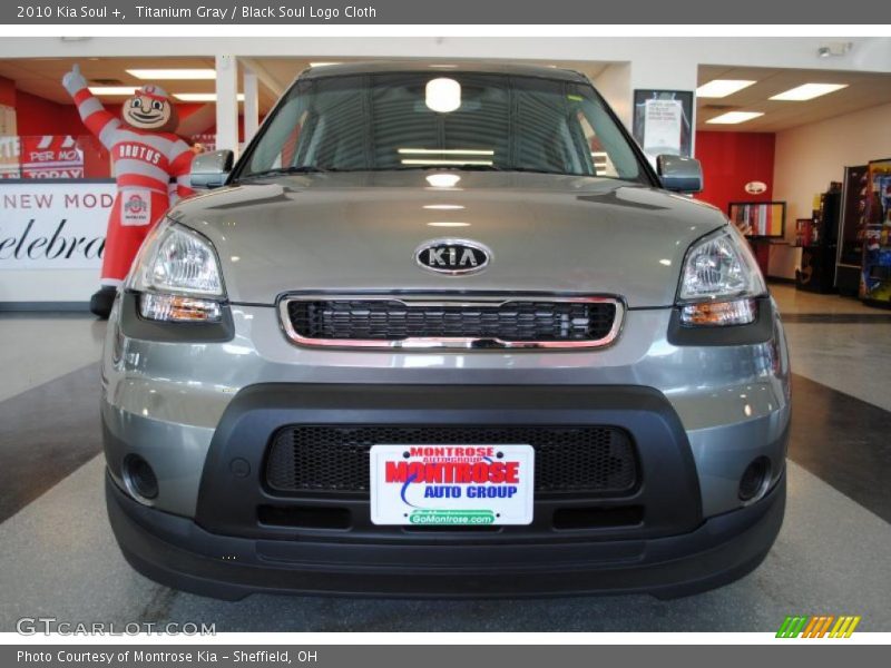 Titanium Gray / Black Soul Logo Cloth 2010 Kia Soul +