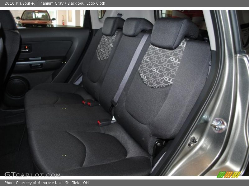 Titanium Gray / Black Soul Logo Cloth 2010 Kia Soul +