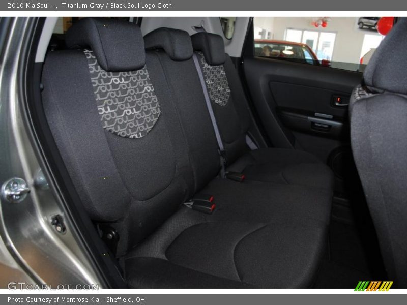 Titanium Gray / Black Soul Logo Cloth 2010 Kia Soul +