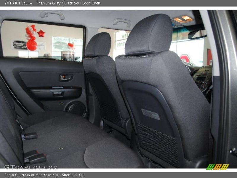 Titanium Gray / Black Soul Logo Cloth 2010 Kia Soul +