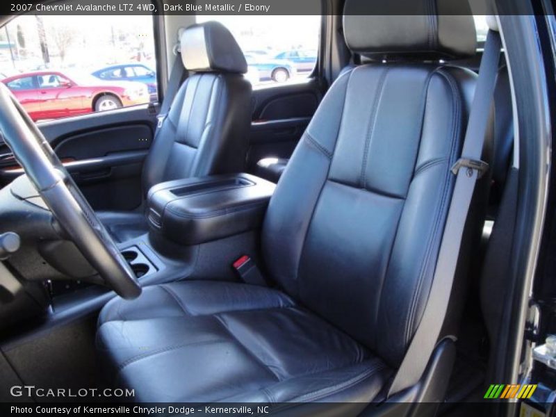 Dark Blue Metallic / Ebony 2007 Chevrolet Avalanche LTZ 4WD