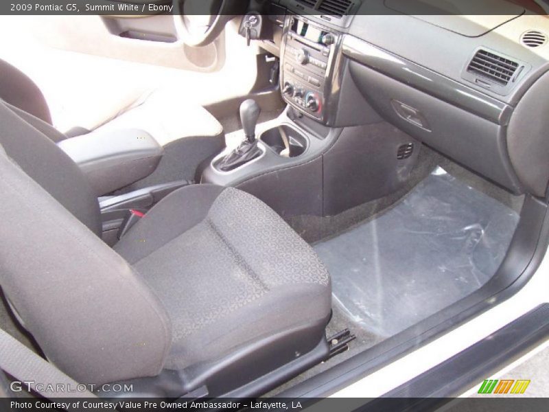 Summit White / Ebony 2009 Pontiac G5