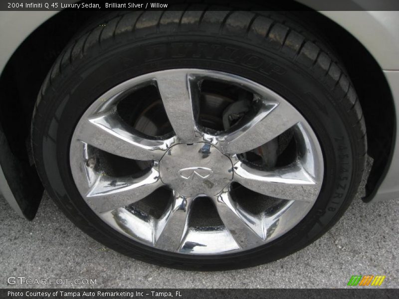 Brilliant Silver / Willow 2004 Infiniti Q 45 Luxury Sedan