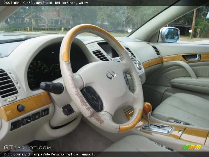 Brilliant Silver / Willow 2004 Infiniti Q 45 Luxury Sedan