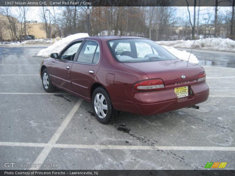 Garnet Red Pearl / Gray 1997 Nissan Altima GXE