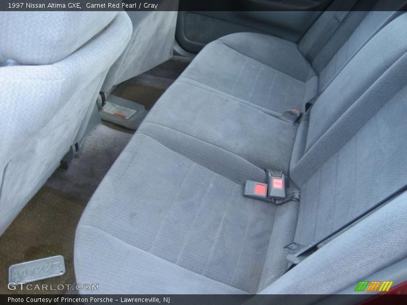 Garnet Red Pearl / Gray 1997 Nissan Altima GXE
