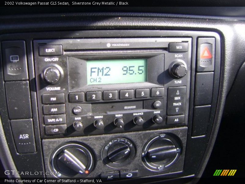 Silverstone Grey Metallic / Black 2002 Volkswagen Passat GLS Sedan