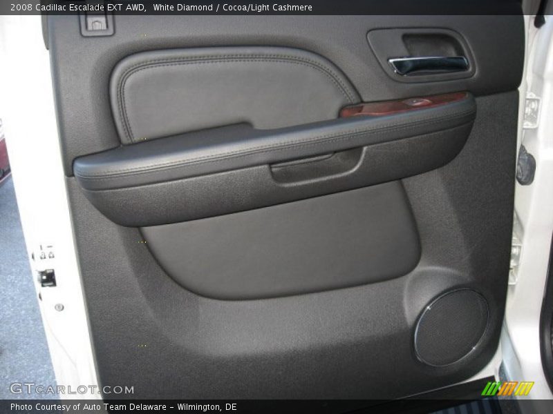 White Diamond / Cocoa/Light Cashmere 2008 Cadillac Escalade EXT AWD