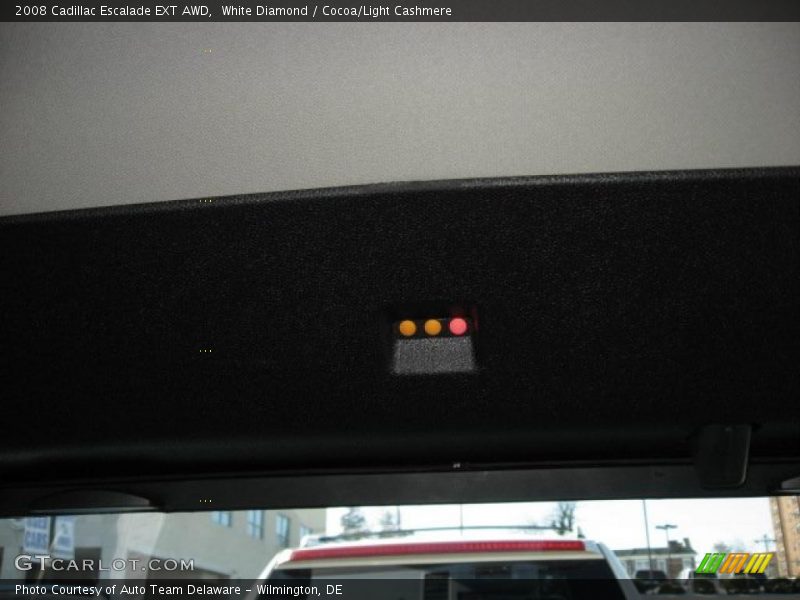 White Diamond / Cocoa/Light Cashmere 2008 Cadillac Escalade EXT AWD