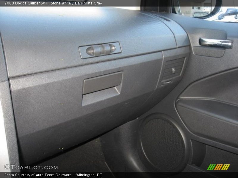 Stone White / Dark Slate Gray 2008 Dodge Caliber SXT