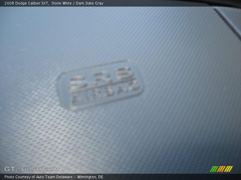 Stone White / Dark Slate Gray 2008 Dodge Caliber SXT