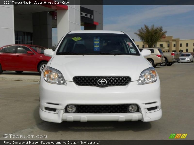 Super White / Dark Gray 2004 Toyota Matrix