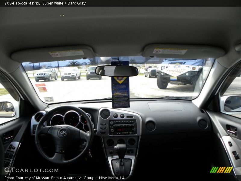 Super White / Dark Gray 2004 Toyota Matrix