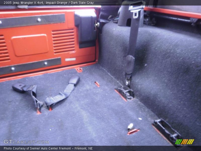 Impact Orange / Dark Slate Gray 2005 Jeep Wrangler X 4x4