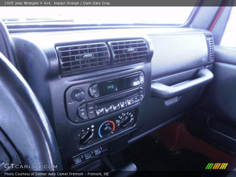 Impact Orange / Dark Slate Gray 2005 Jeep Wrangler X 4x4