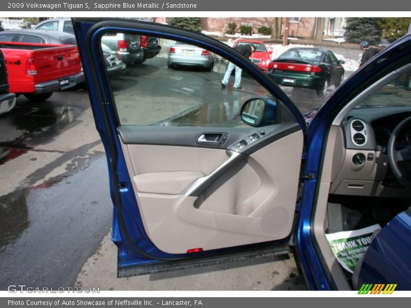 Sapphire Blue Metallic / Sandstone 2009 Volkswagen Tiguan S
