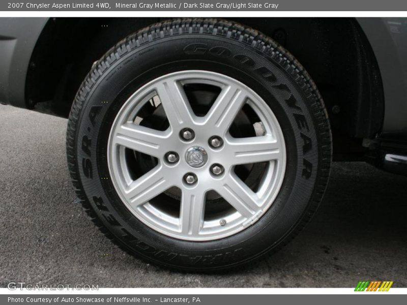 Mineral Gray Metallic / Dark Slate Gray/Light Slate Gray 2007 Chrysler Aspen Limited 4WD