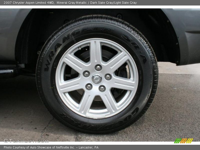 Mineral Gray Metallic / Dark Slate Gray/Light Slate Gray 2007 Chrysler Aspen Limited 4WD