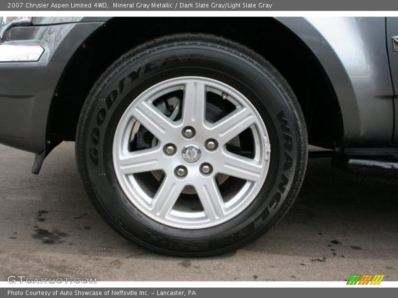 Mineral Gray Metallic / Dark Slate Gray/Light Slate Gray 2007 Chrysler Aspen Limited 4WD