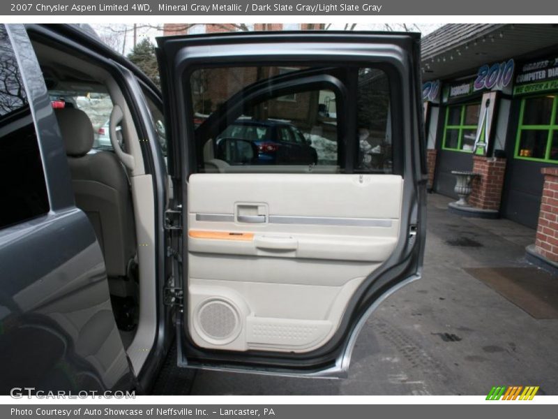 Mineral Gray Metallic / Dark Slate Gray/Light Slate Gray 2007 Chrysler Aspen Limited 4WD