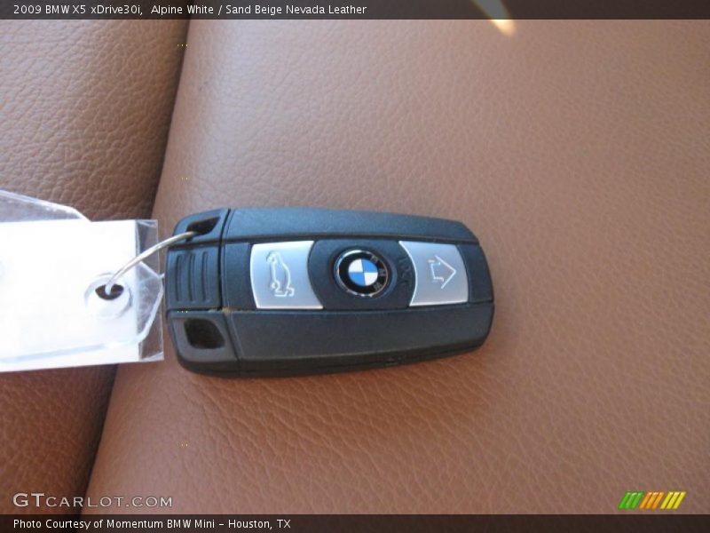 Alpine White / Sand Beige Nevada Leather 2009 BMW X5 xDrive30i
