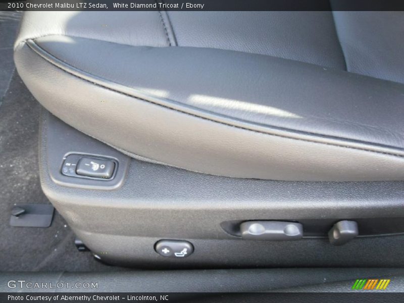 White Diamond Tricoat / Ebony 2010 Chevrolet Malibu LTZ Sedan