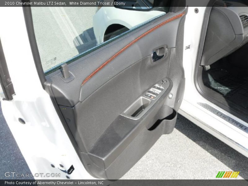 White Diamond Tricoat / Ebony 2010 Chevrolet Malibu LTZ Sedan