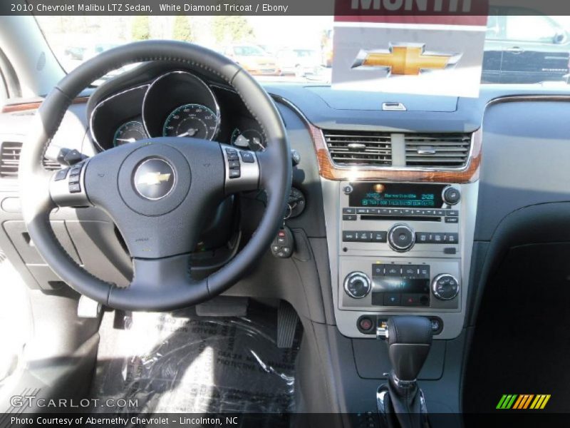 White Diamond Tricoat / Ebony 2010 Chevrolet Malibu LTZ Sedan