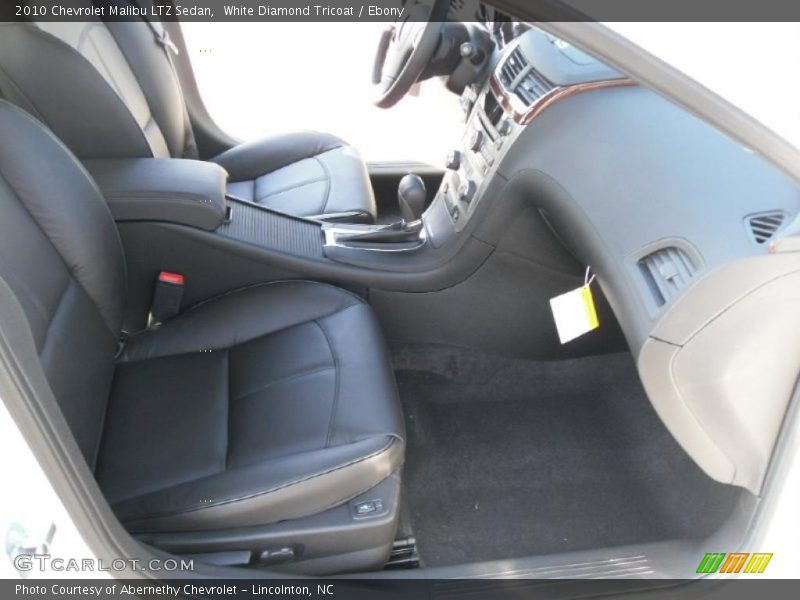 White Diamond Tricoat / Ebony 2010 Chevrolet Malibu LTZ Sedan