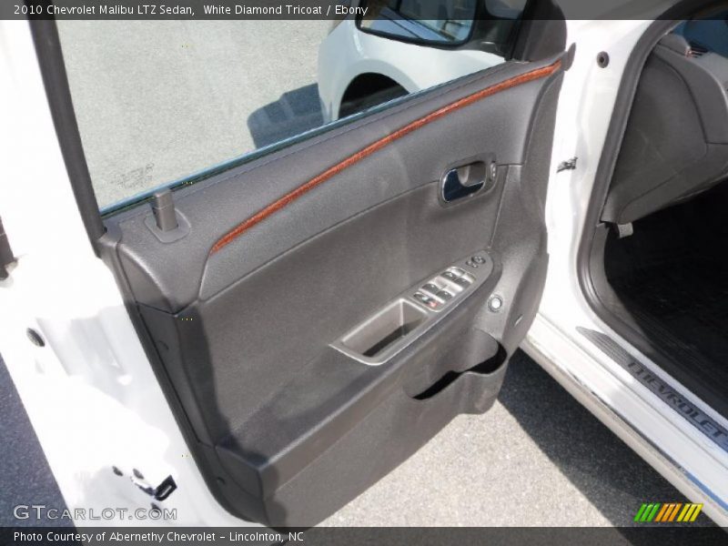 White Diamond Tricoat / Ebony 2010 Chevrolet Malibu LTZ Sedan