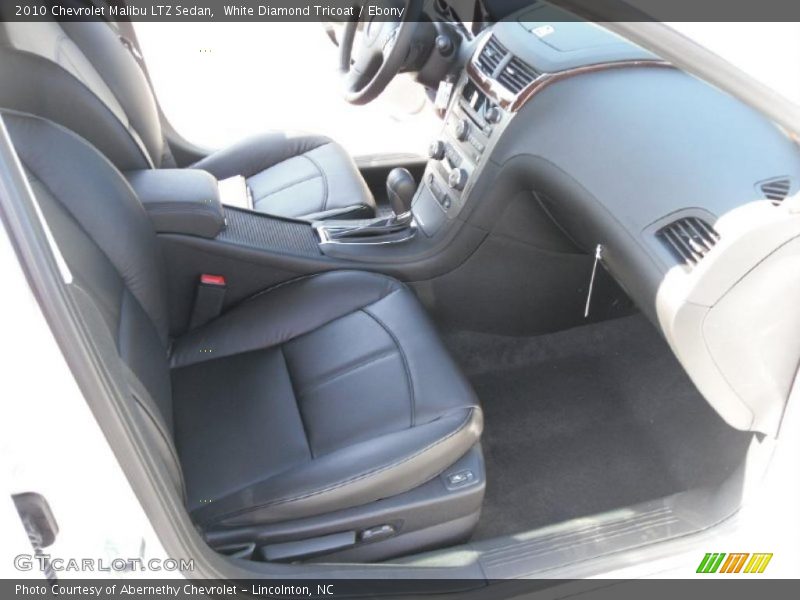 White Diamond Tricoat / Ebony 2010 Chevrolet Malibu LTZ Sedan