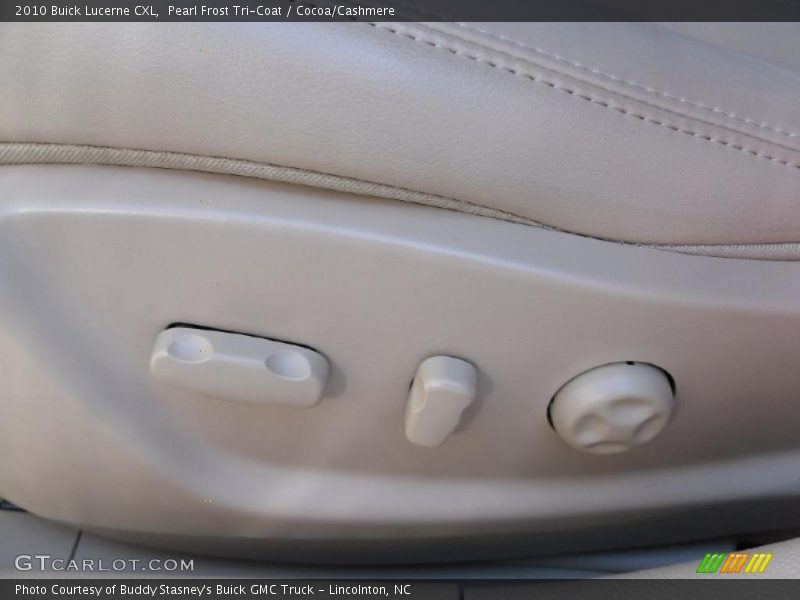 Pearl Frost Tri-Coat / Cocoa/Cashmere 2010 Buick Lucerne CXL