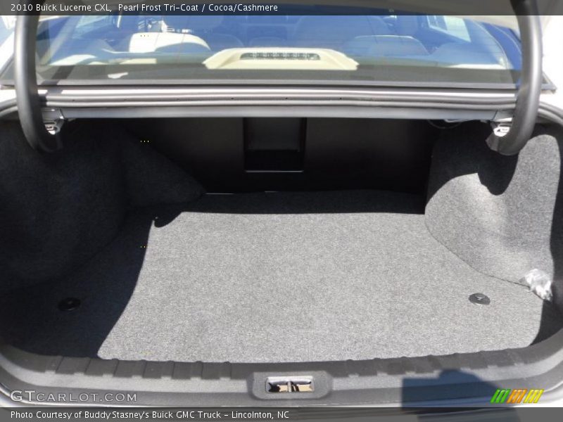Pearl Frost Tri-Coat / Cocoa/Cashmere 2010 Buick Lucerne CXL