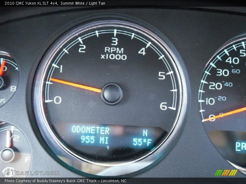Summit White / Light Tan 2010 GMC Yukon XL SLT 4x4