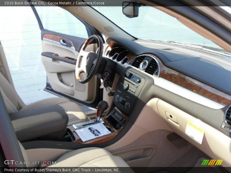 Cocoa Metallic / Cashmere/Cocoa 2010 Buick Enclave CXL