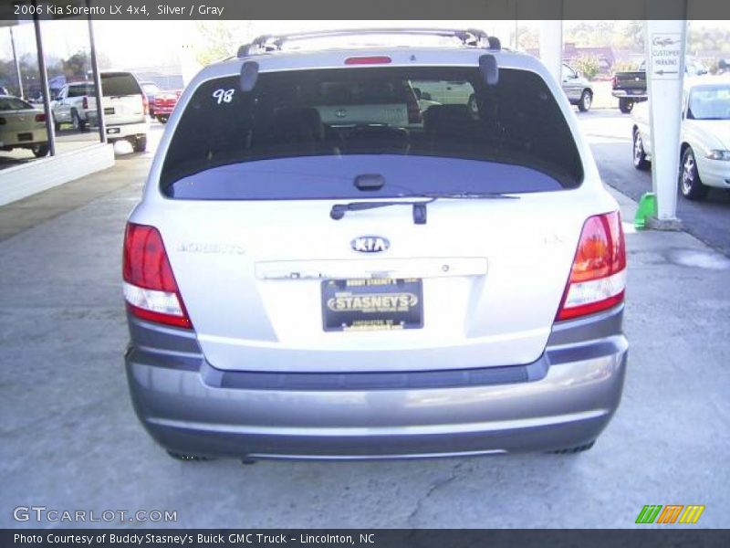 Silver / Gray 2006 Kia Sorento LX 4x4